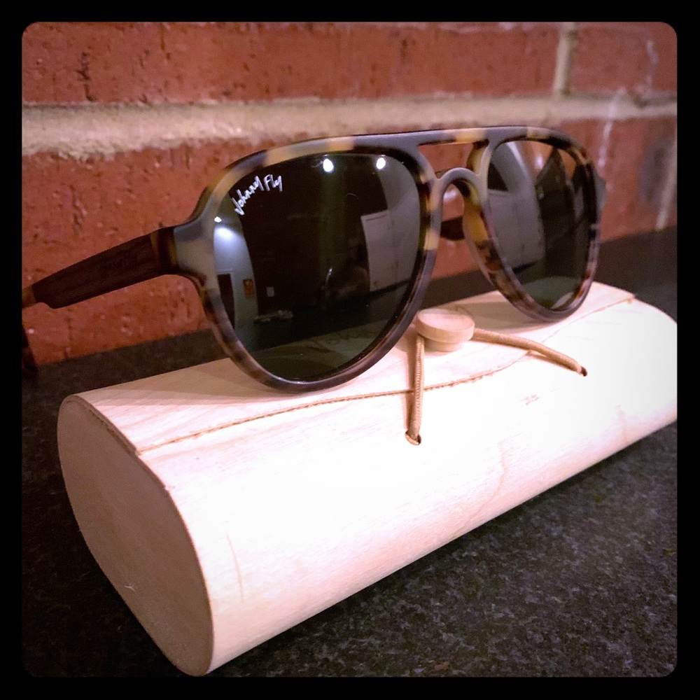 Men’s Tortoise Sunglasses